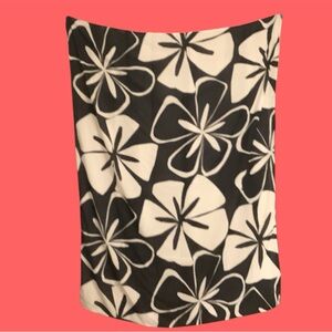 Black and White Floral swimsuit cover up.